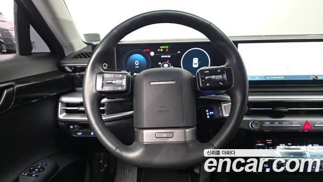 Hyundai Grandeur 2023 — ფოტო 13/20