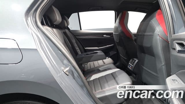Volkswagen Golf 2025 — Şəkil 11/20