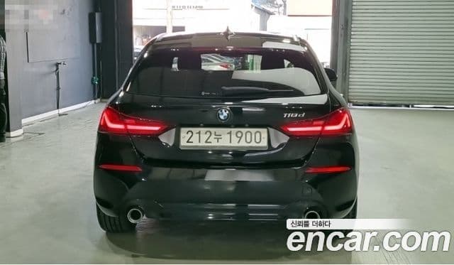 BMW 1 Series 2020 — Şəkil 3/18