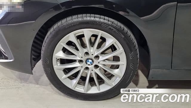 BMW 1 Series 2020 — Şəkil 4/18