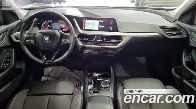 BMW 1 Series 2020 — Şəkil 6/18