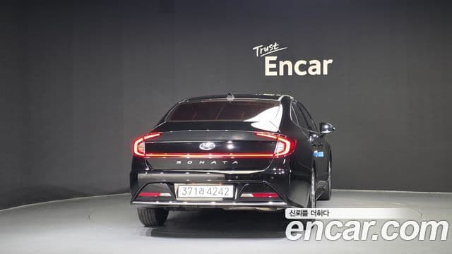 Hyundai Sonata 2023 — Şəkil 4/20
