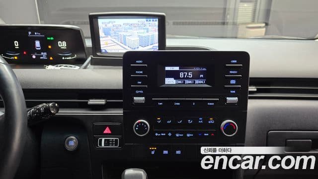 Hyundai Staria 2022 — ფოტო 20/20