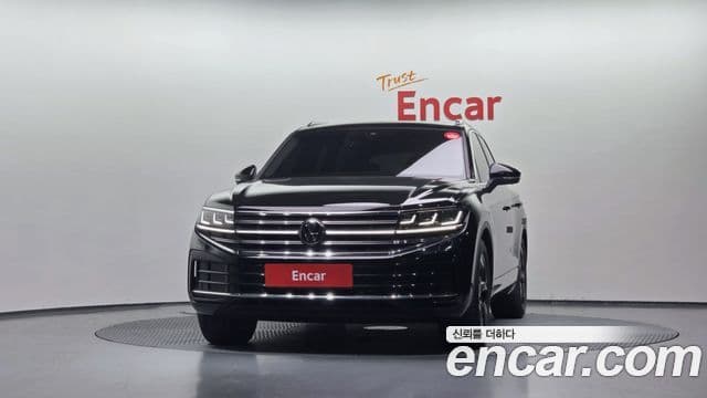 Volkswagen Touareg 2024 — ფოტო 3/20
