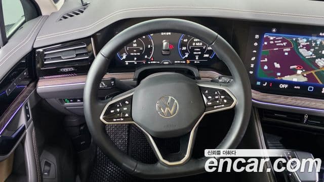 Volkswagen Touareg 2024 — ფოტო 13/20