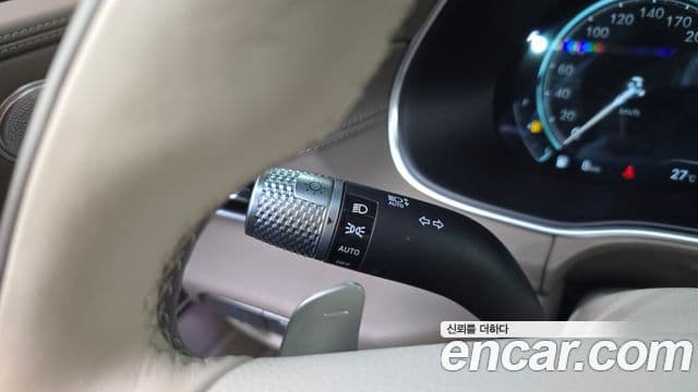 Genesis GV80 2022 — ფოტო 31/40
