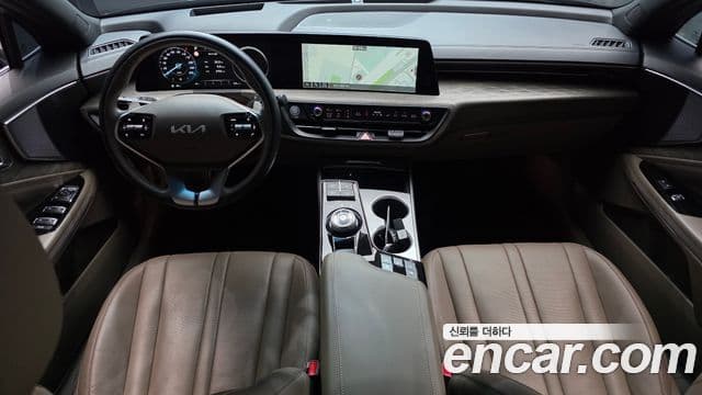 Kia K8 2022 — Şəkil 7/20