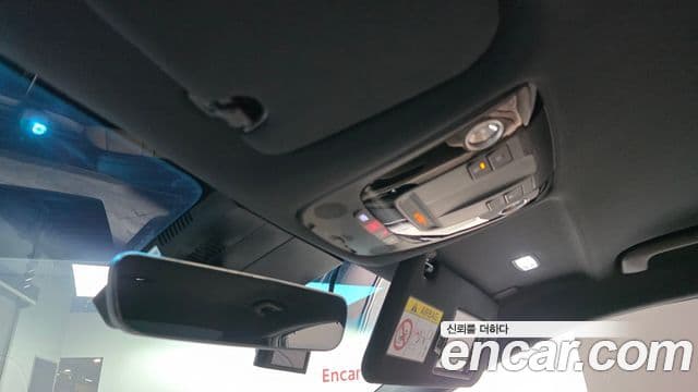 Kia K8 2022 — Şəkil 18/20