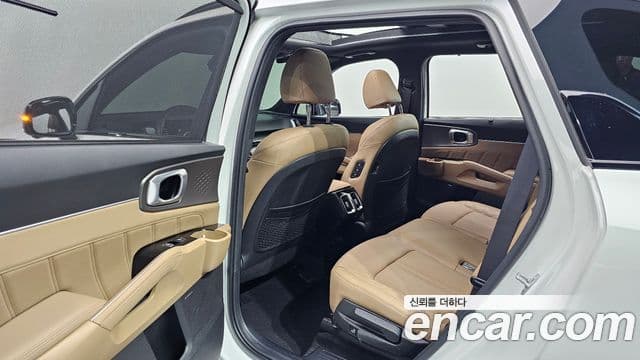 Kia Sorento 2024 — Şəkil 11/20