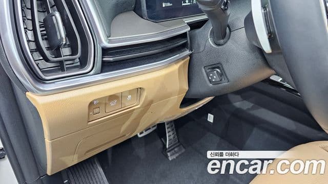 Kia Sorento 2024 — Şəkil 18/20
