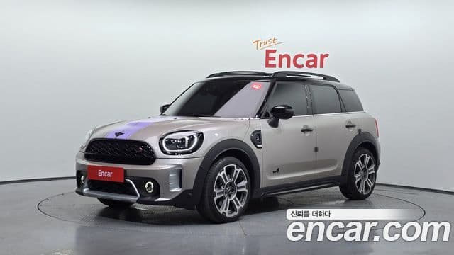 Mini Cooper S Countryman 2022 — Фото 1/20