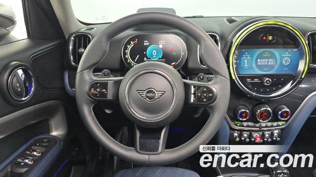Mini Cooper S Countryman 2022 — Фото 14/20
