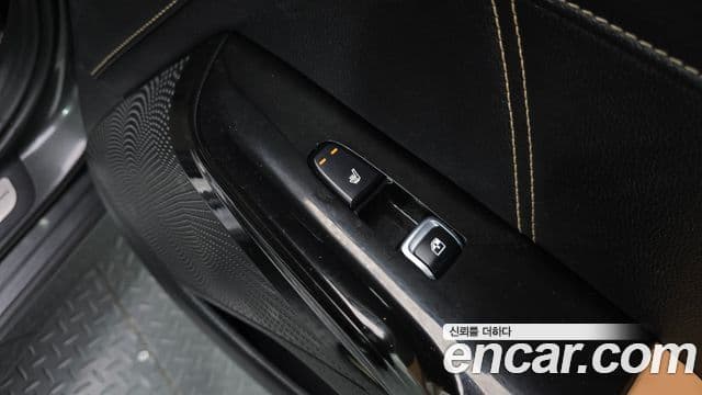 Kia K5 2021 — фото 16 из 20