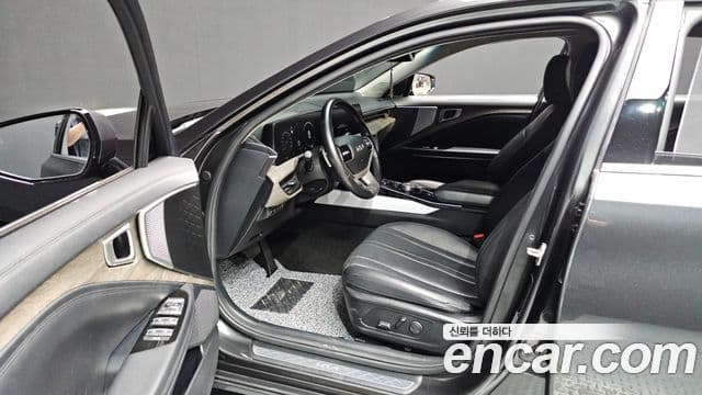 Kia K8 2022 — Şəkil 10/20