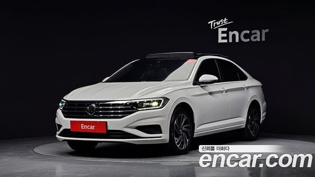 Volkswagen Jetta 2021 — ფოტო 1/20