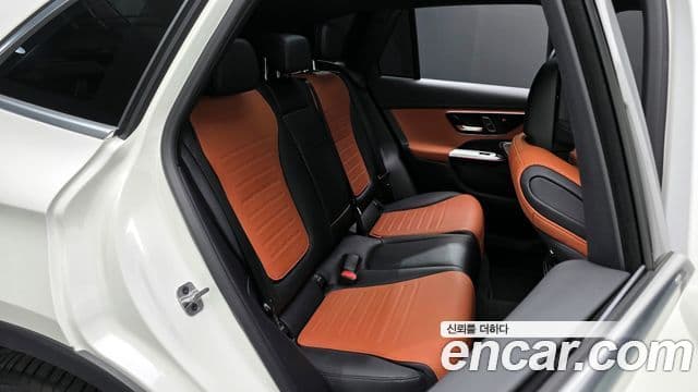 Mercedes-Benz GLC-Class 2025 — ფოტო 11/20