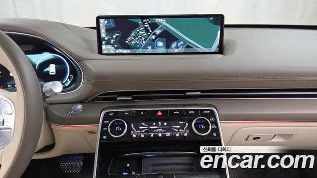 Genesis GV80 2022 — Şəkil 13/20