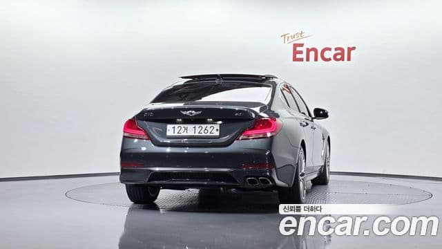 Genesis G70 2018 — ფოტო 4/20