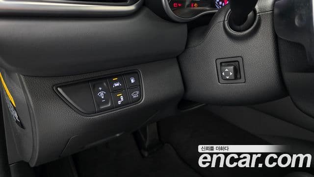 Genesis G70 2018 — фото 18 из 20