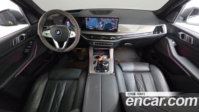 BMW X7 2024 — ფოტო 7/20