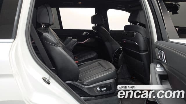 BMW X7 2024 — ფოტო 11/20