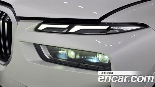 BMW X7 2024 — Photo 15/39