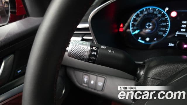 Genesis G70 2023 — Photo 24/35