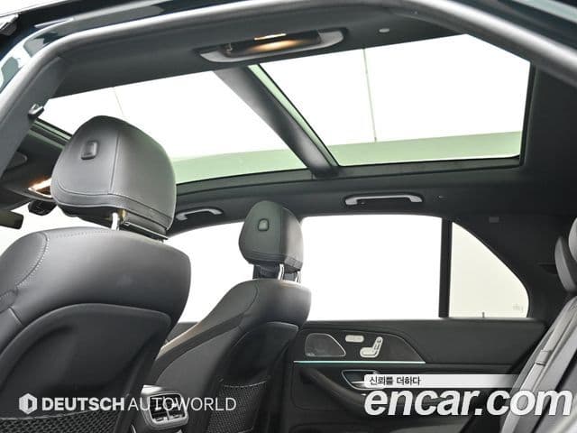 Mercedes-Benz GLE-Class 2022 — Şəkil 7/20