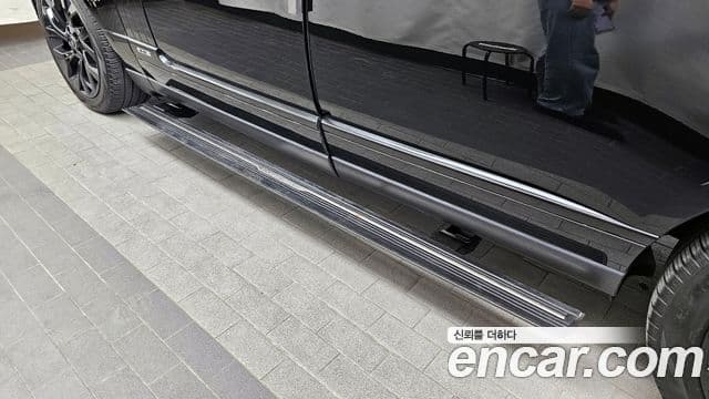 Land Rover Range Rover 2019 — Photo 24/35