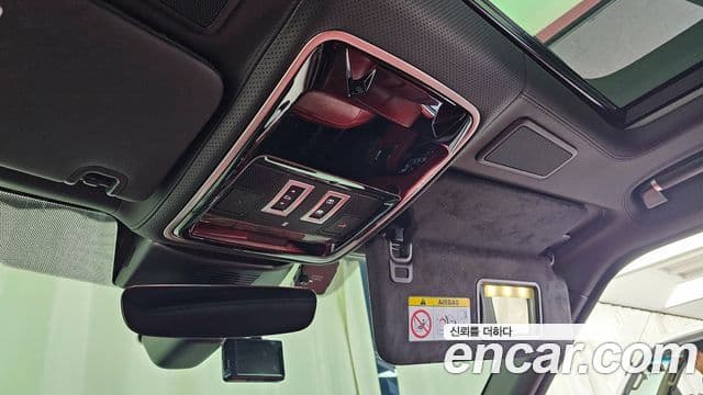 Land Rover Range Rover 2019 — Photo 12/35