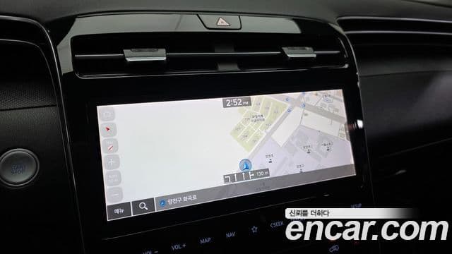 Hyundai Tucson Hybrid 2021 — Photo 2/30