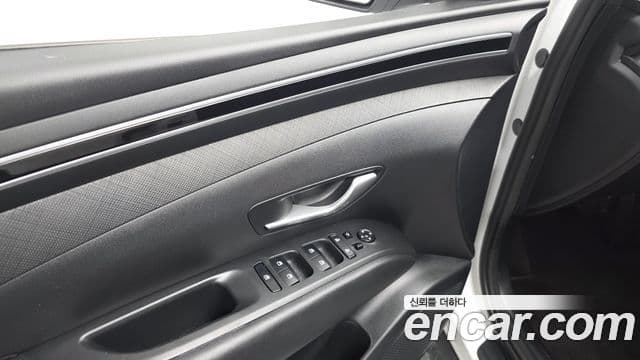 Hyundai Tucson Hybrid 2021 — Photo 5/30