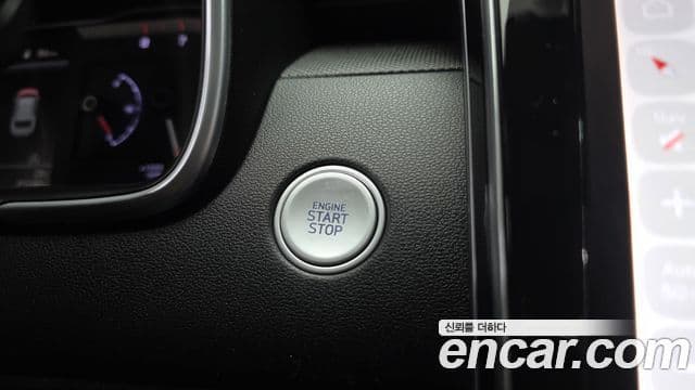 Hyundai Tucson Hybrid 2021 — Photo 28/30
