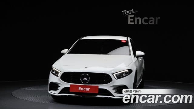Mercedes-Benz A-Class 2021 — ფოტო 3/20