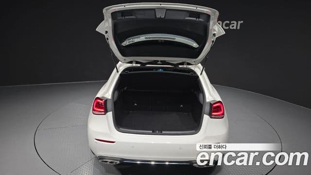 Mercedes-Benz A-Class 2021 — ფოტო 20/20