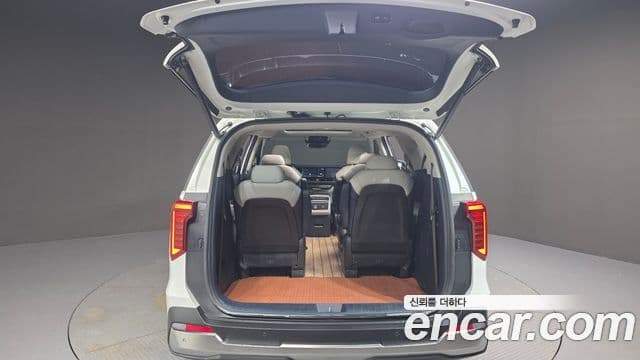 Kia Carnival 2024 — Şəkil 20/20