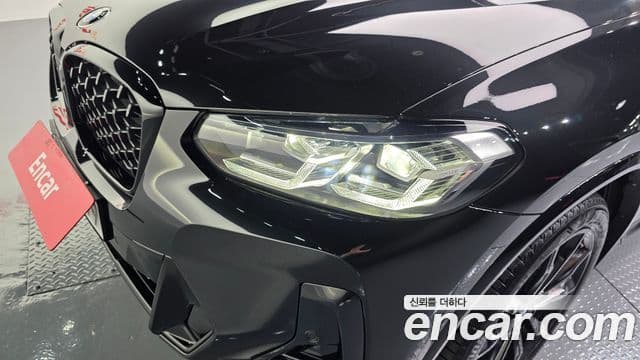 BMW X4 2025 — Photo 12/33
