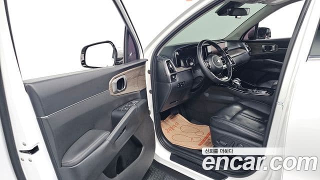 Kia Sorento 2021 — фото 10 из 20