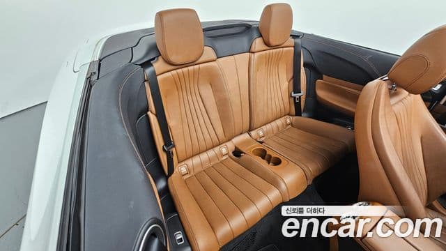 Mercedes-Benz E-Class 2018 — Şəkil 1/32