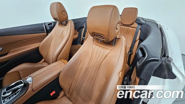 Mercedes-Benz E-Class 2018 — Şəkil 22/32