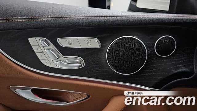 Mercedes-Benz E-Class 2018 — Şəkil 4/32