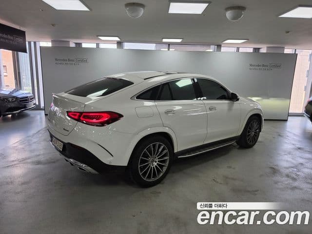 Mercedes-Benz GLE-Class 2023 — ფოტო 1/17