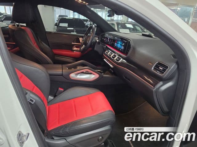 Mercedes-Benz GLE-Class 2023 — ფოტო 7/17