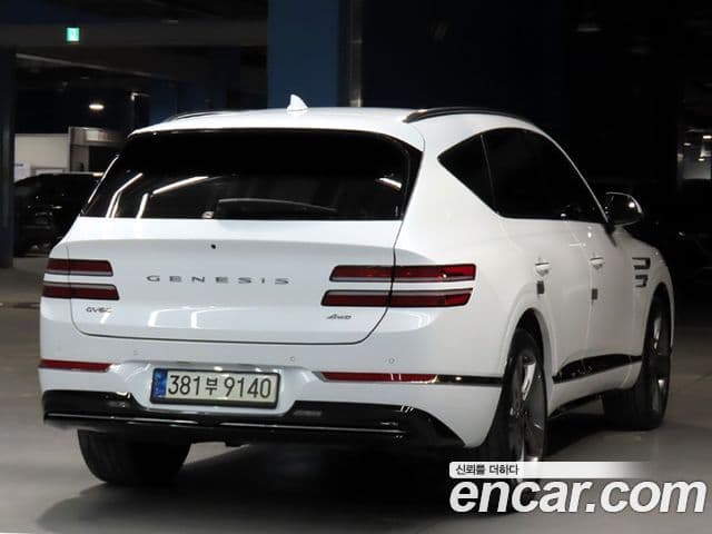 Genesis GV80 2021 — ფოტო 4/20
