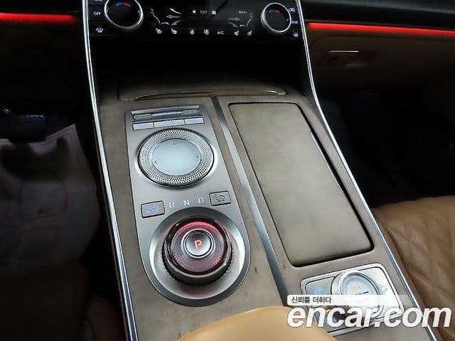 Genesis GV80 2021 — фото 14 из 20