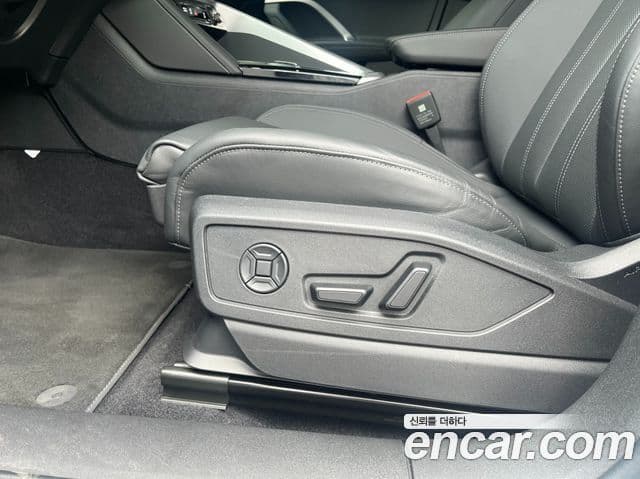 Audi Q5 2025 — Şəkil 13/20