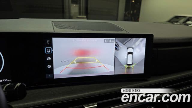 Hyundai Santa Fe 2023 — фото 16 из 20