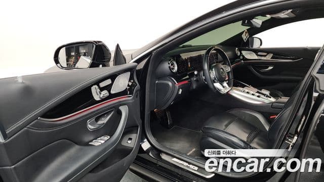 Mercedes-Benz AMG GT 2021 — фото 8 из 20