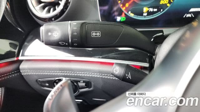 Mercedes-Benz AMG GT 2021 — ფოტო 16/20