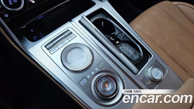 Genesis GV80 2020 — ფოტო 9/20